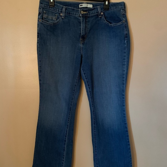 levis 515